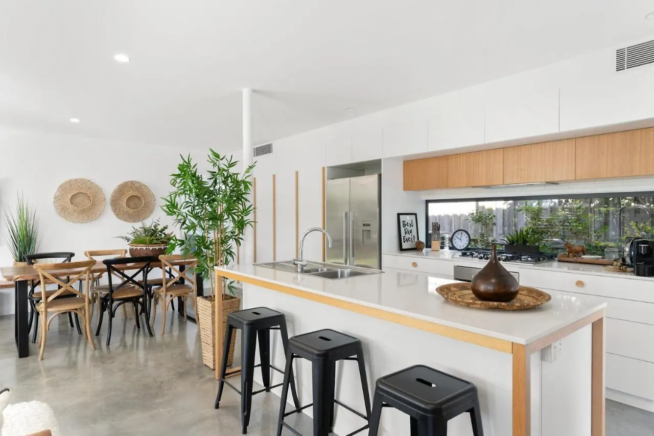 Lomani 3 On Browning Street Apartment Byron Bay